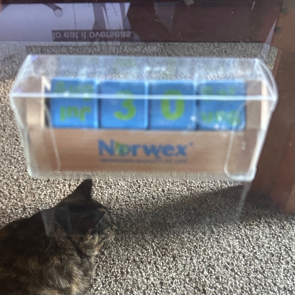 Norwex Blue and Green Cleaning Set - Picture 1 of 1